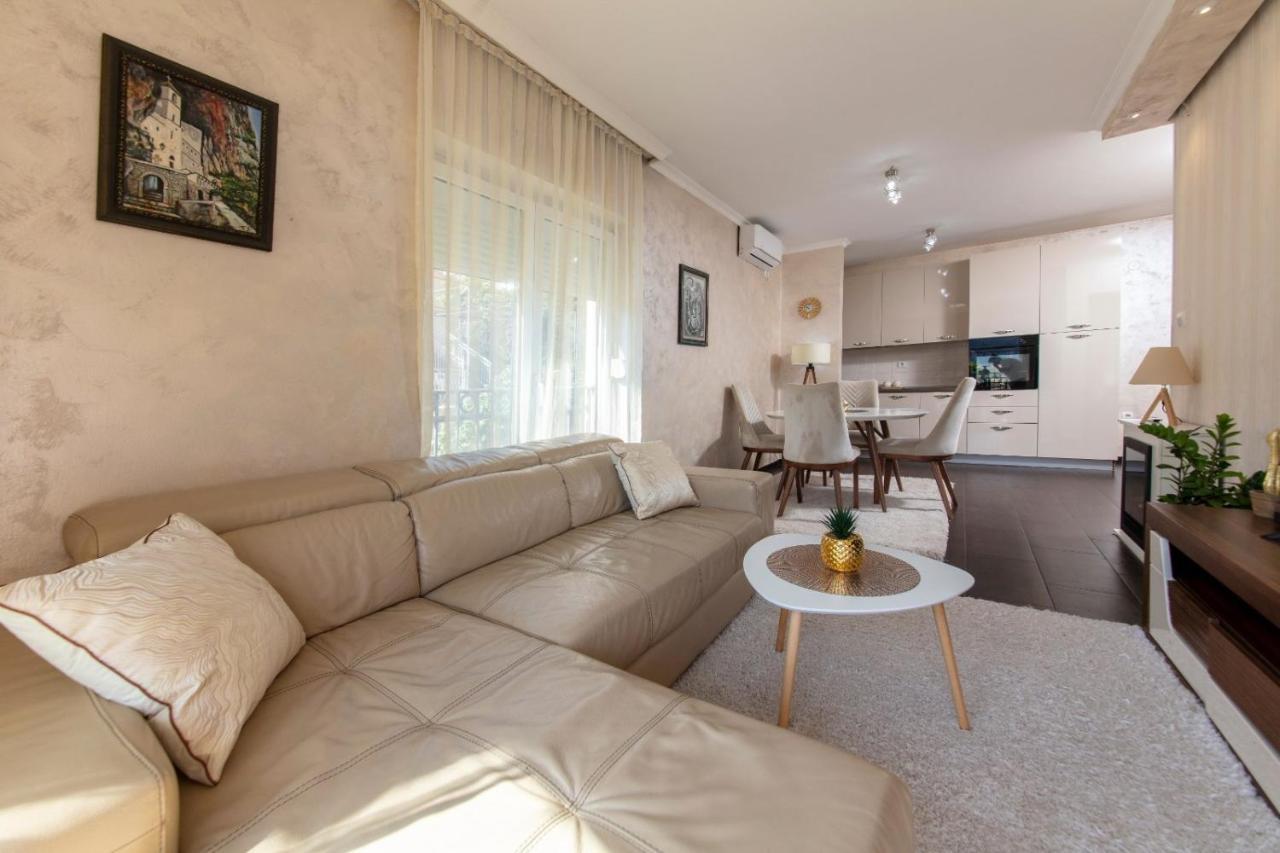 Ena Apartment Kotor Exterior foto