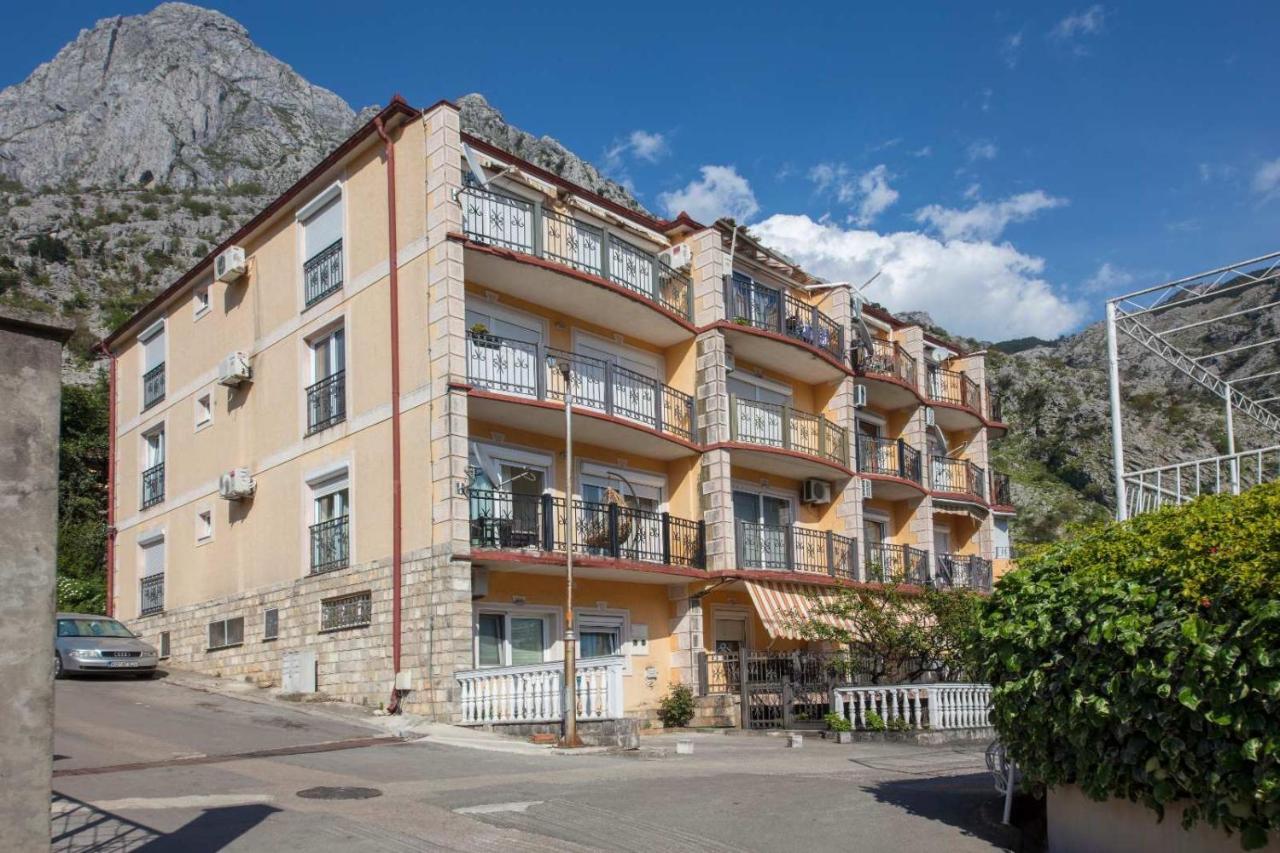 Ena Apartment Kotor Exterior foto